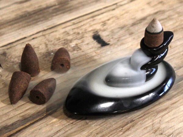 Cones de Incenso de Refluxo - Palo Santo - Image 4